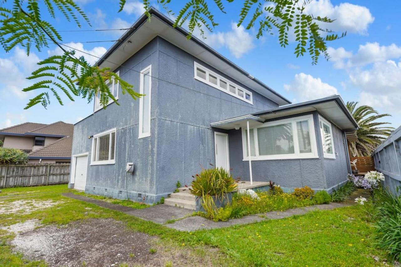 Amazing Home By Beach - Fully Aircon-Ed - Wifi Auckland Exterior photo